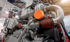 ¿Cuáles son los beneficios de un turbocompresor refrigerado por agua? 
