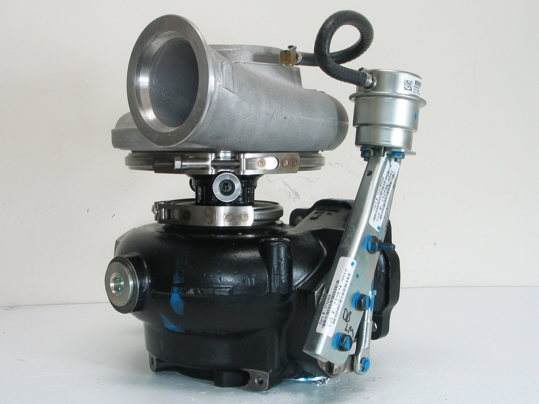 NEW OEM Holset HX55WM Turbo Cummins 4041656