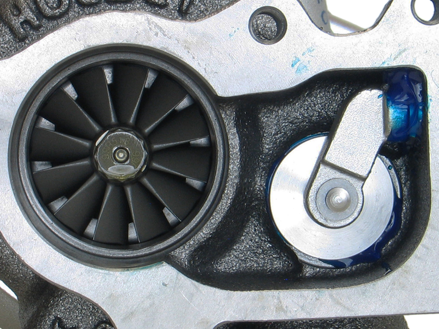 NEW Holset HX27W Turbo Iveco Off-Highway Tractor 4 CYL Diesel 4033348 4044752