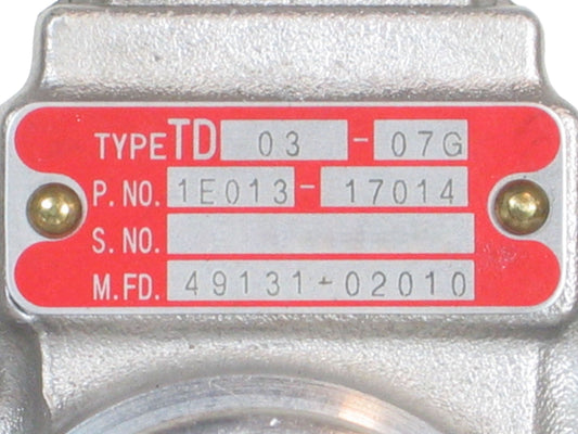 NUEVO Mitsubishi TD03 Turbo Kubota Industrial V2003-T-EB-KTC-2 2.0L 49131-02010