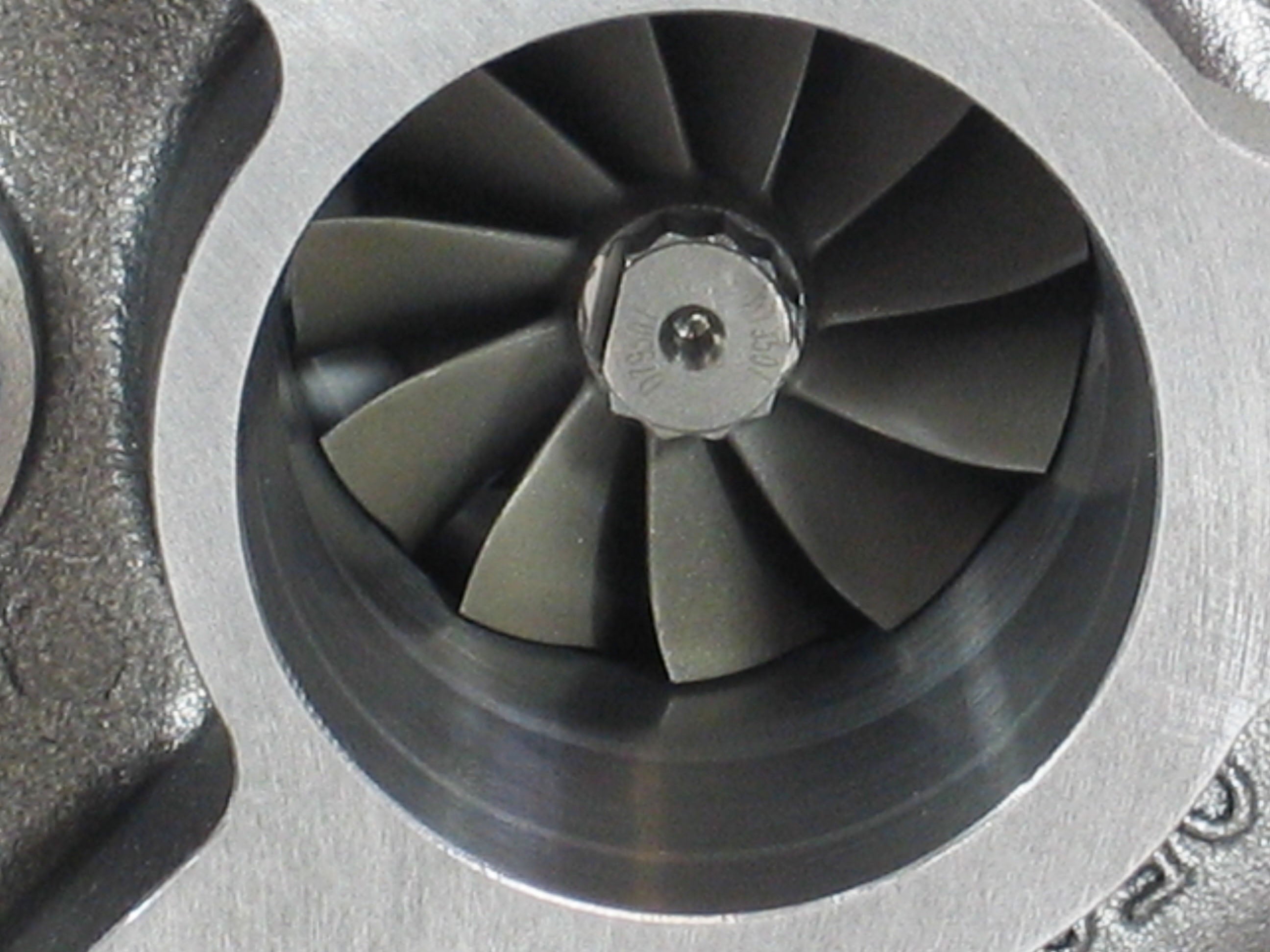 NEW Mitsubishi TD04L4 Turbo Kubota 49177-03193 – TurboTurbos