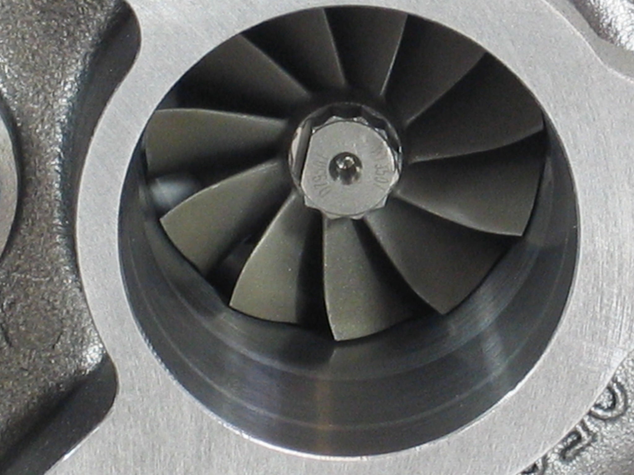 Tomuです。 NEW OEM Mitsubishi TD04L4 Turbo Kubota 49177-03242