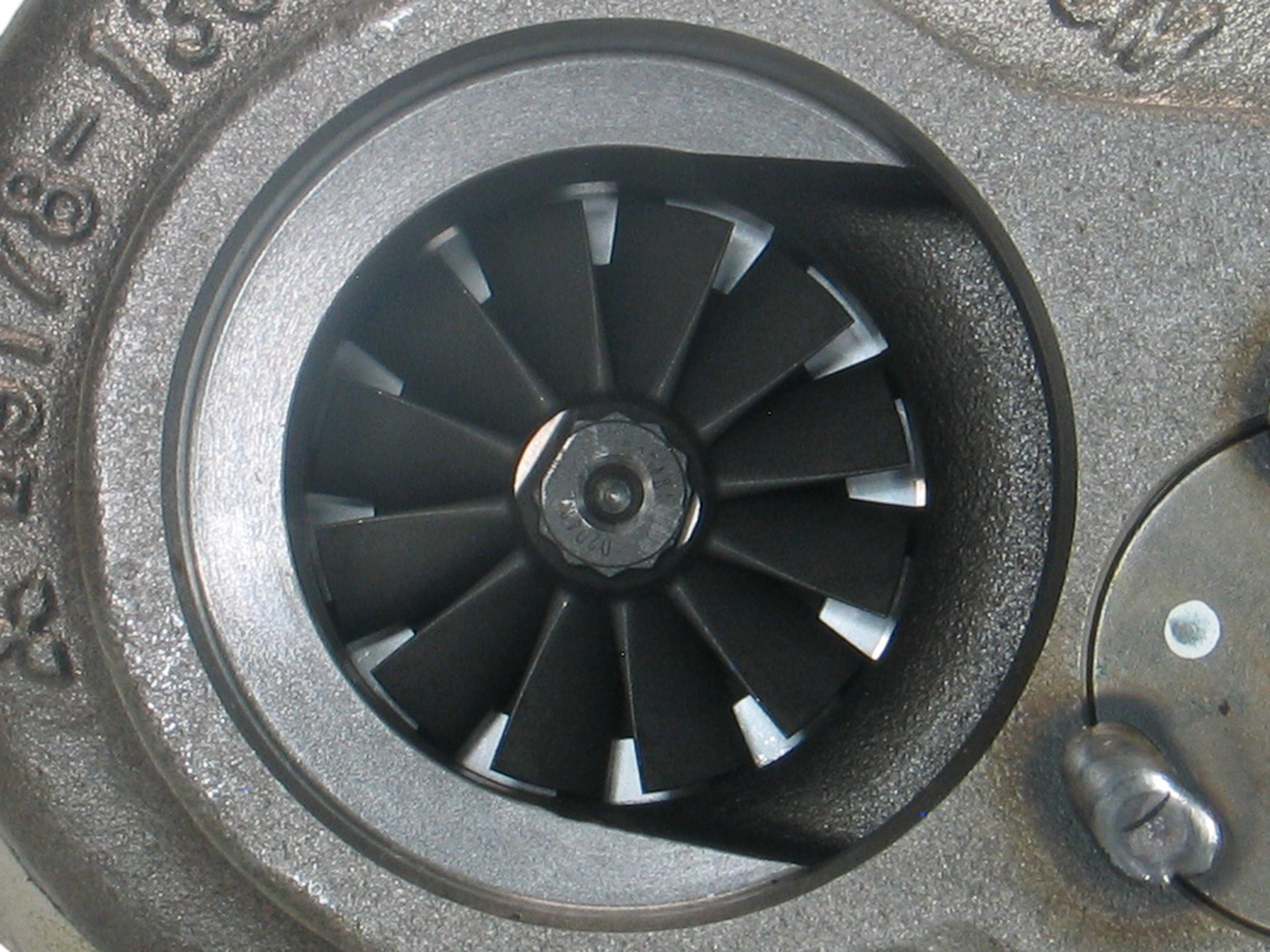 NEW Mitsubishi TD05H Turbo Fuso 49178-02386 – TurboTurbos