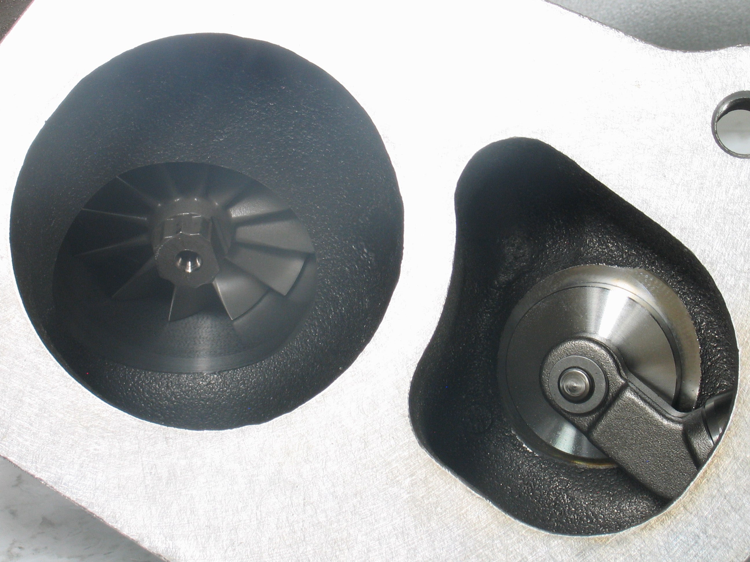 NEW Mitsubishi TD04HL Turbo 49189-04402 – TurboTurbos