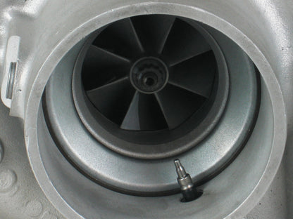 HE551V Turbocharger Cummins Signature ISX QSX15 Engine 4043225 4045752