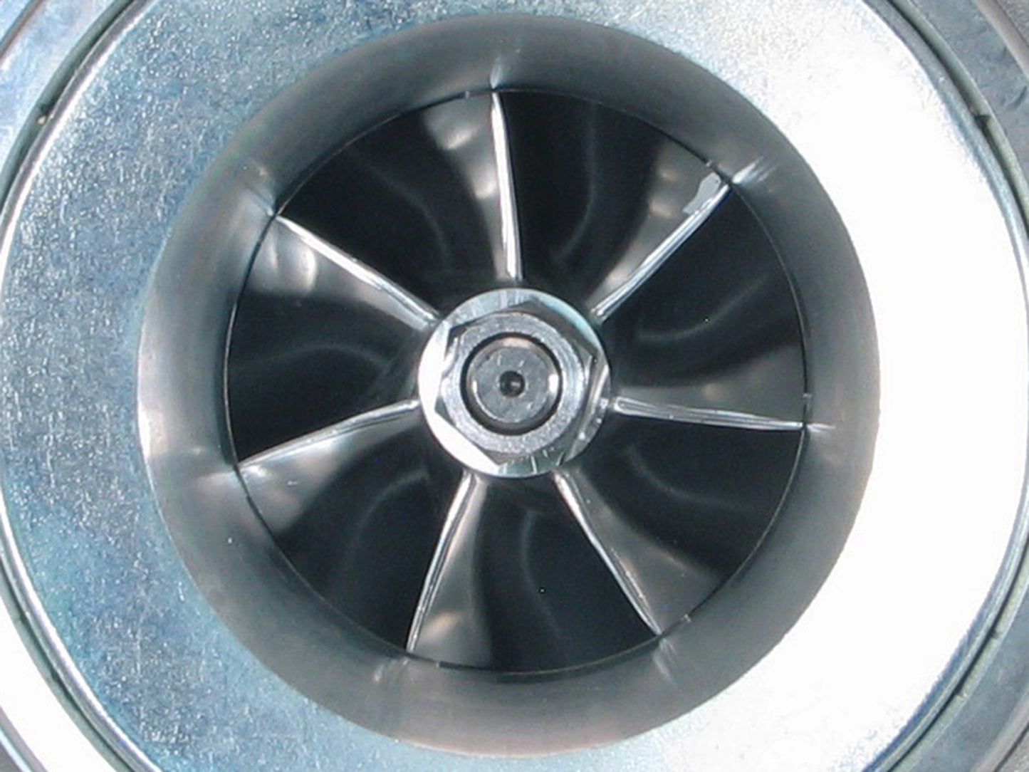 NUEVO camión B3G Turbo Freightliner Cascadia Detroit Diesel DD15 DD16 57909882500