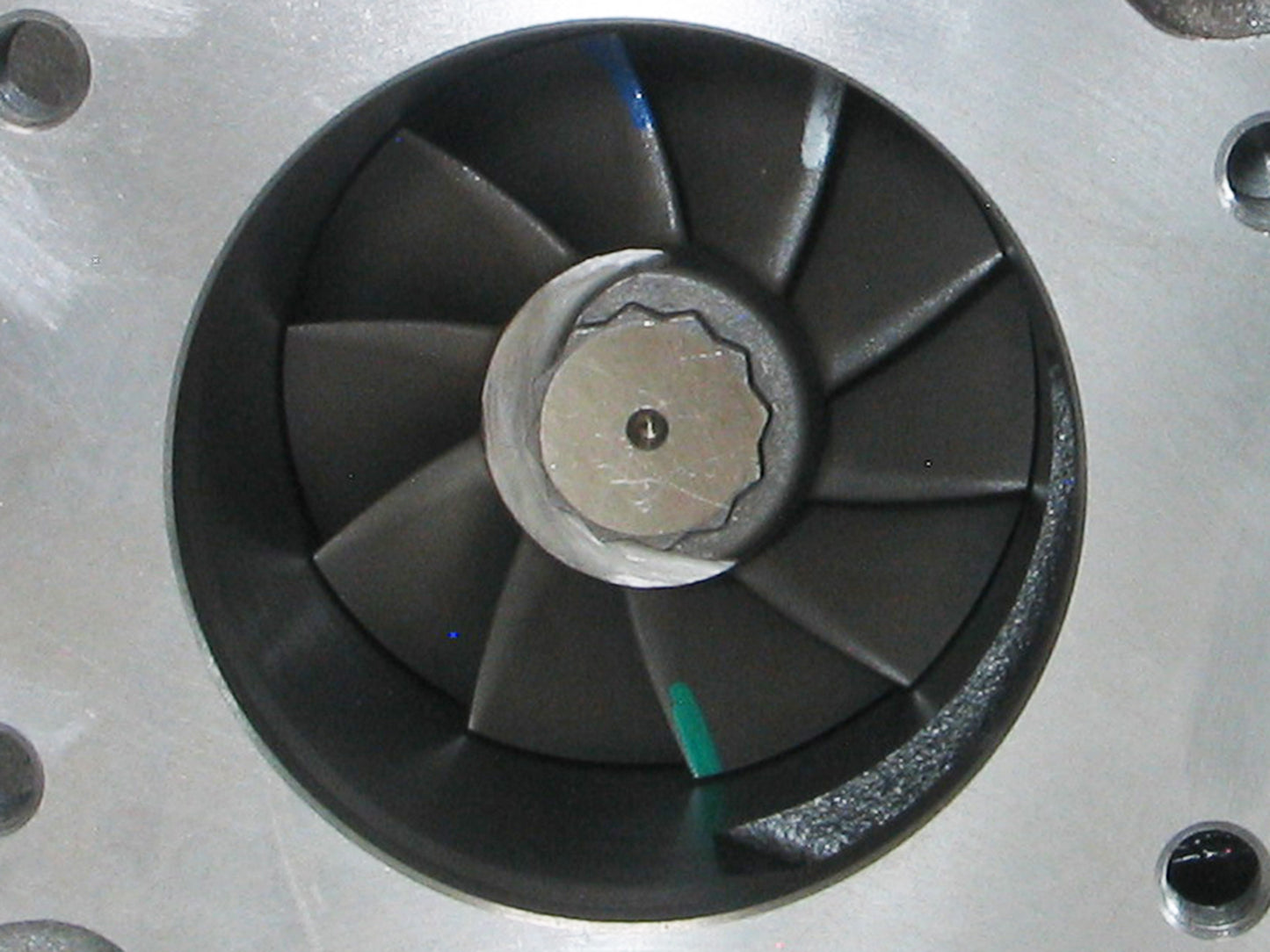 NUEVO camión B3G Turbo Freightliner Cascadia Detroit Diesel DD15 DD16 57909882500