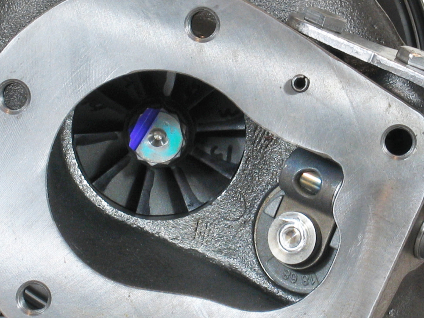 International Truck Maxxforce 13 I783 12709880008 NEW OEM BorgWarner B2XG Turbo - TurboTurbos