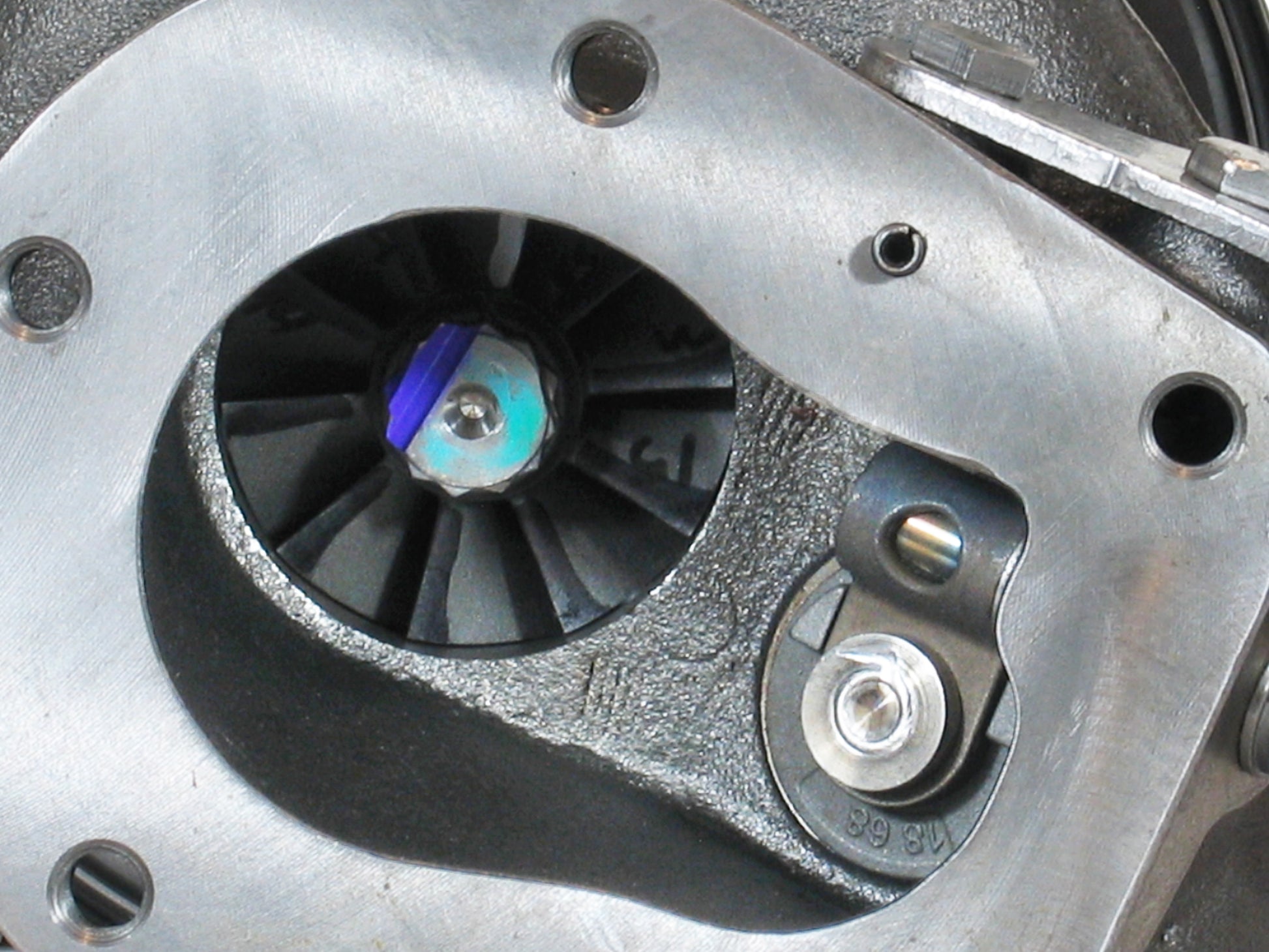 International Truck Maxxforce 13 I783 12709880008 NEW OEM BorgWarner B2XG Turbo - TurboTurbos