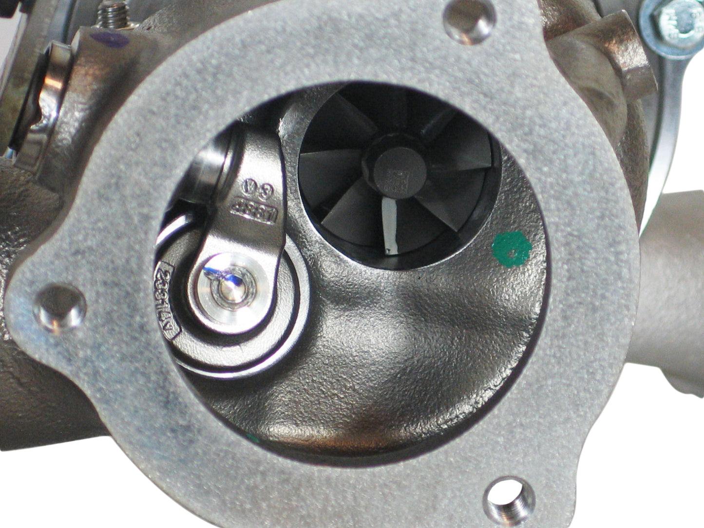 NEW BorgWarner B01 Turbo for Hyundai Eleantra Veloster Tucson 1.6L 16399980016