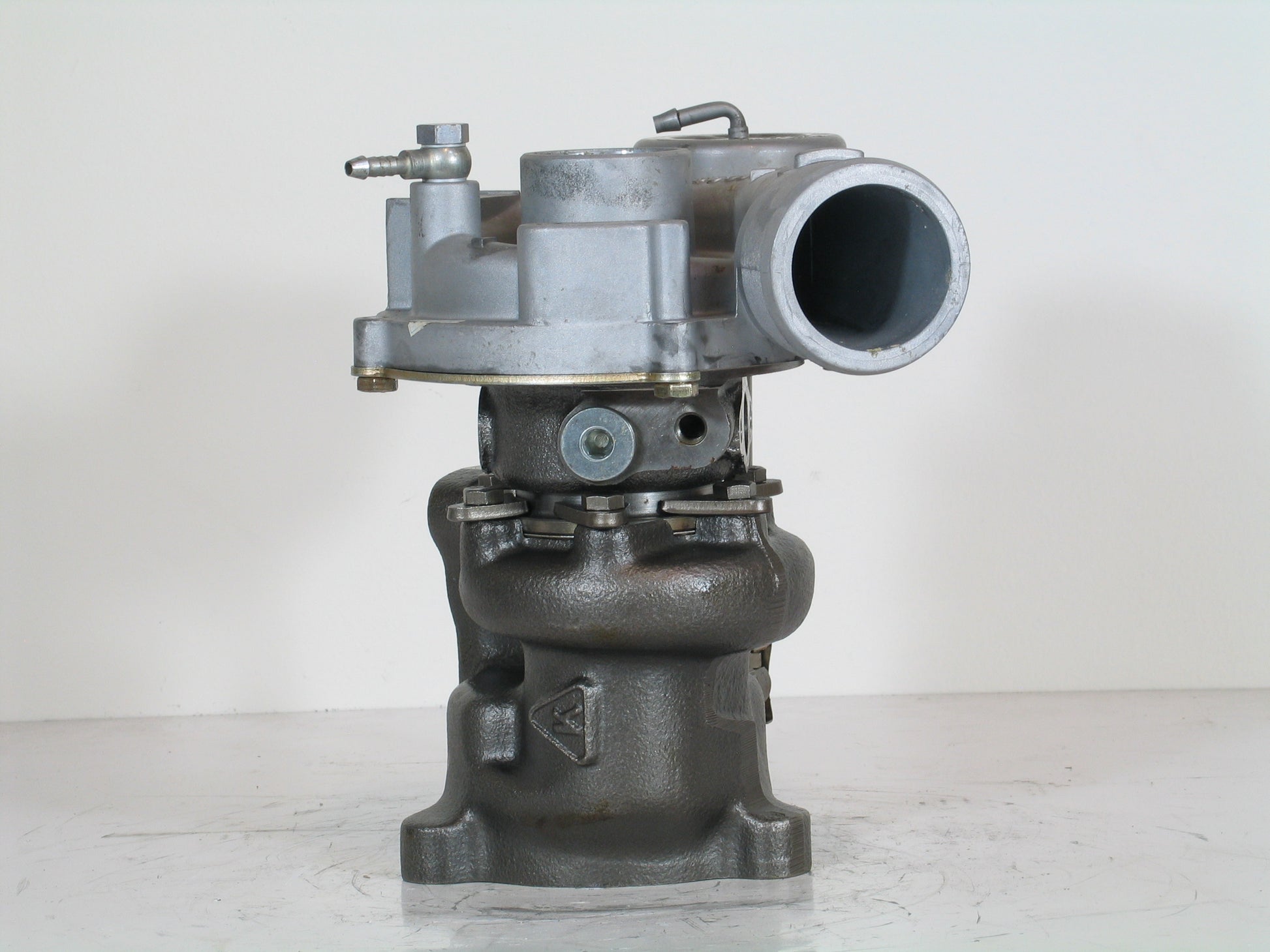 Audi A4 A6 VW Passat 1.8-5V longs along 53039910029 NEW OEM BorgWarner K03 Turbo - TurboTurbos