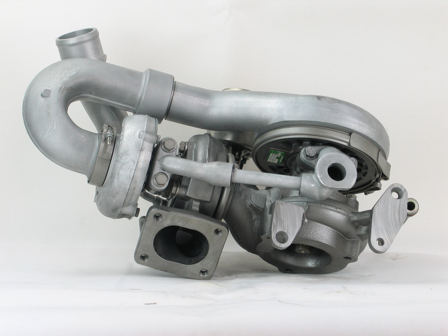 R2S K16 K27.2 Turbo International Truck V126 Engine 10009880060