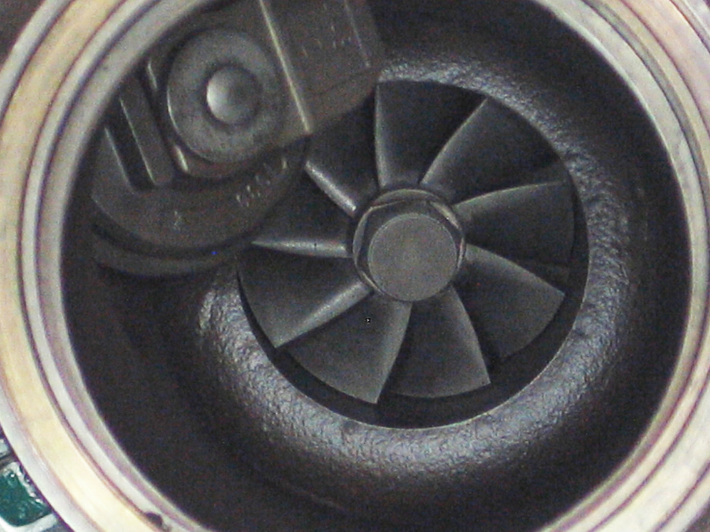 B03 Turbo BMW 535i 535Li 640i 740i 740iX N55 3.0L Gas Engine 18539880001