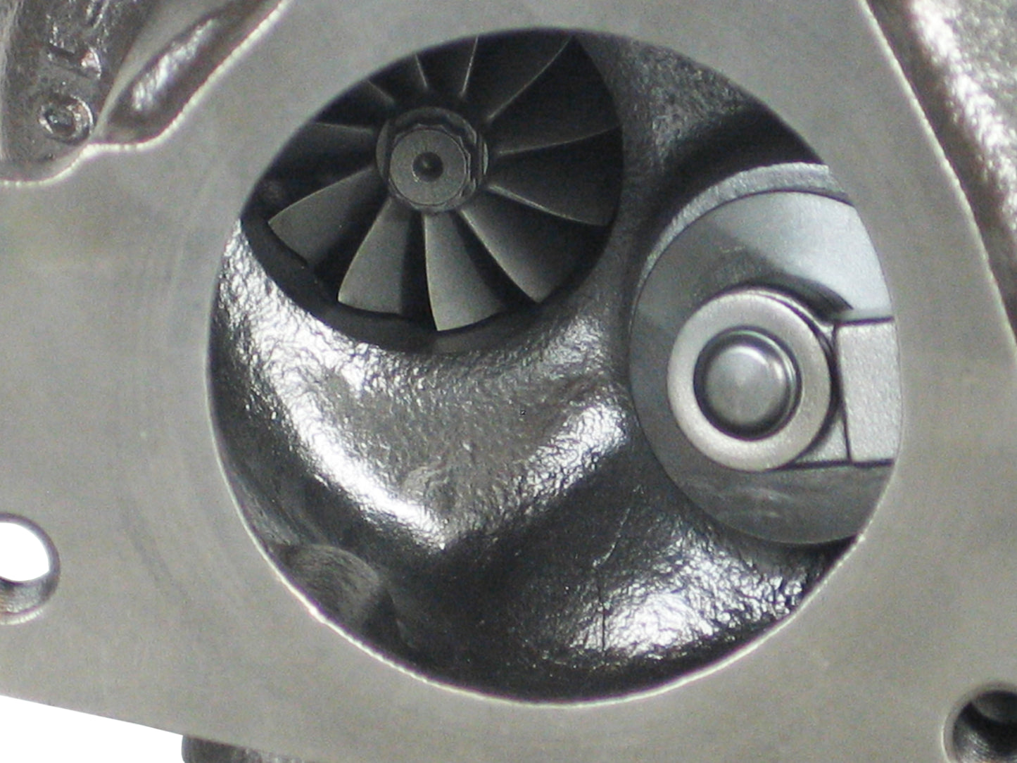 TF035HL8 Turbocharger for Nissan Juke MR16DDT 1.6L Gas Engine 49335-00880 Turbo